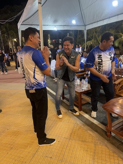 Pong Mabprachan run 2025 @ โลกทั้งใบให้นายคนเดียว🥰  แต่ก็อยากเก็บเธอไว้ทั้ง 2 คน
#พี่เต๋า #พี่ทาทา  💚Pong Mabprachan Run 2025🥳