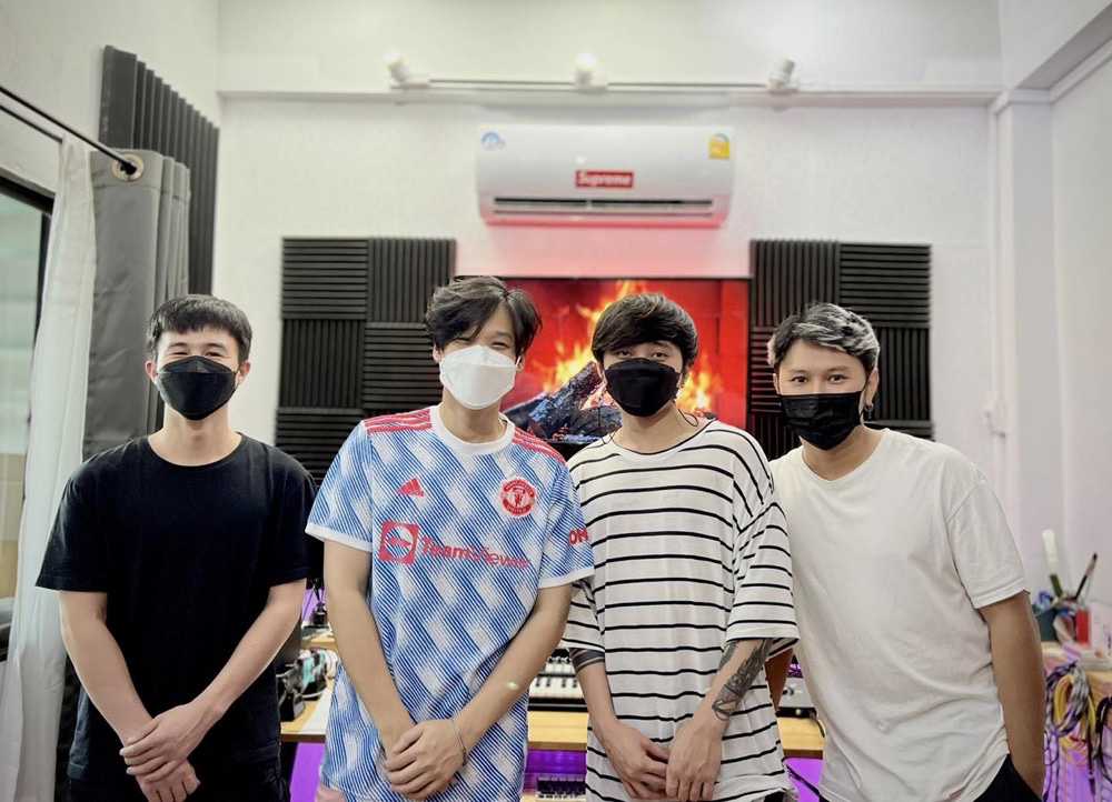 ติดต่องานจ้าง วี๊ดบอม (WEEED BOMB) ผ่านทาง Thai2Music