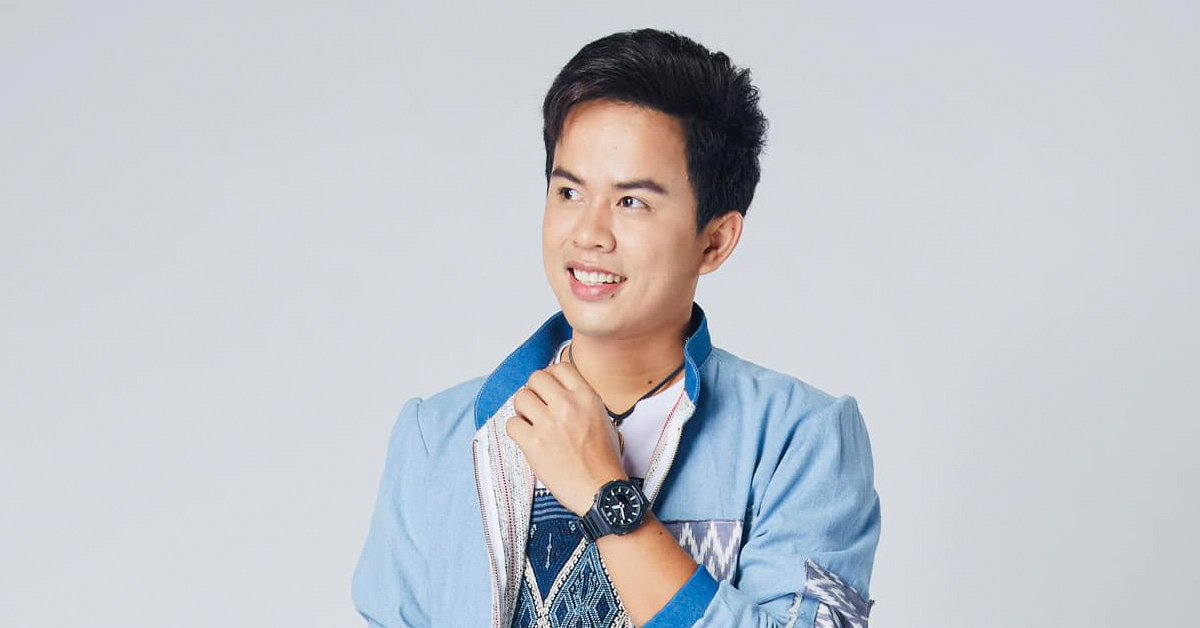 เจมส์ จตุรงค์